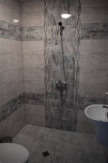 Фото номера Апартаменты с балконом Отель Dimax Hotel г. Yoakim-Gruevo 6